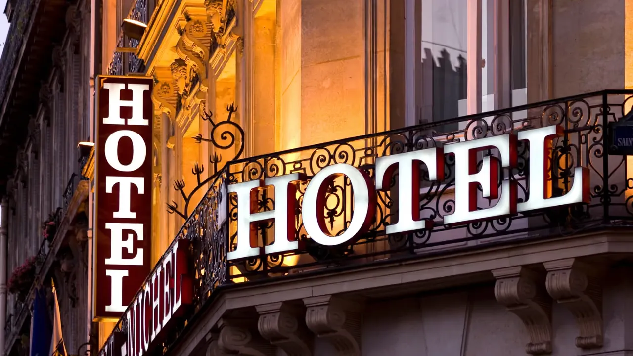 Vad innebär lokal kultur för hotellgäster?